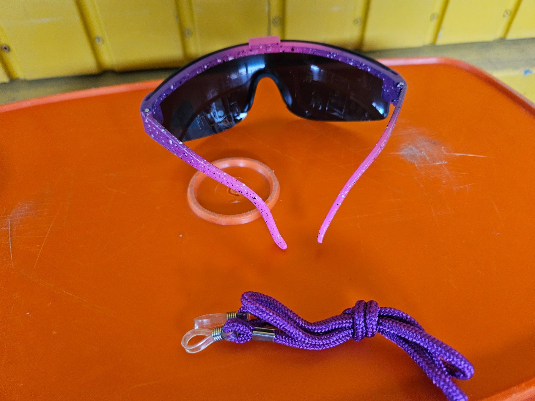 Brillen & Gläser: Originelle Sonnenbrille – Neu und originalverpackt aus Recherswil von hubelmatt 1