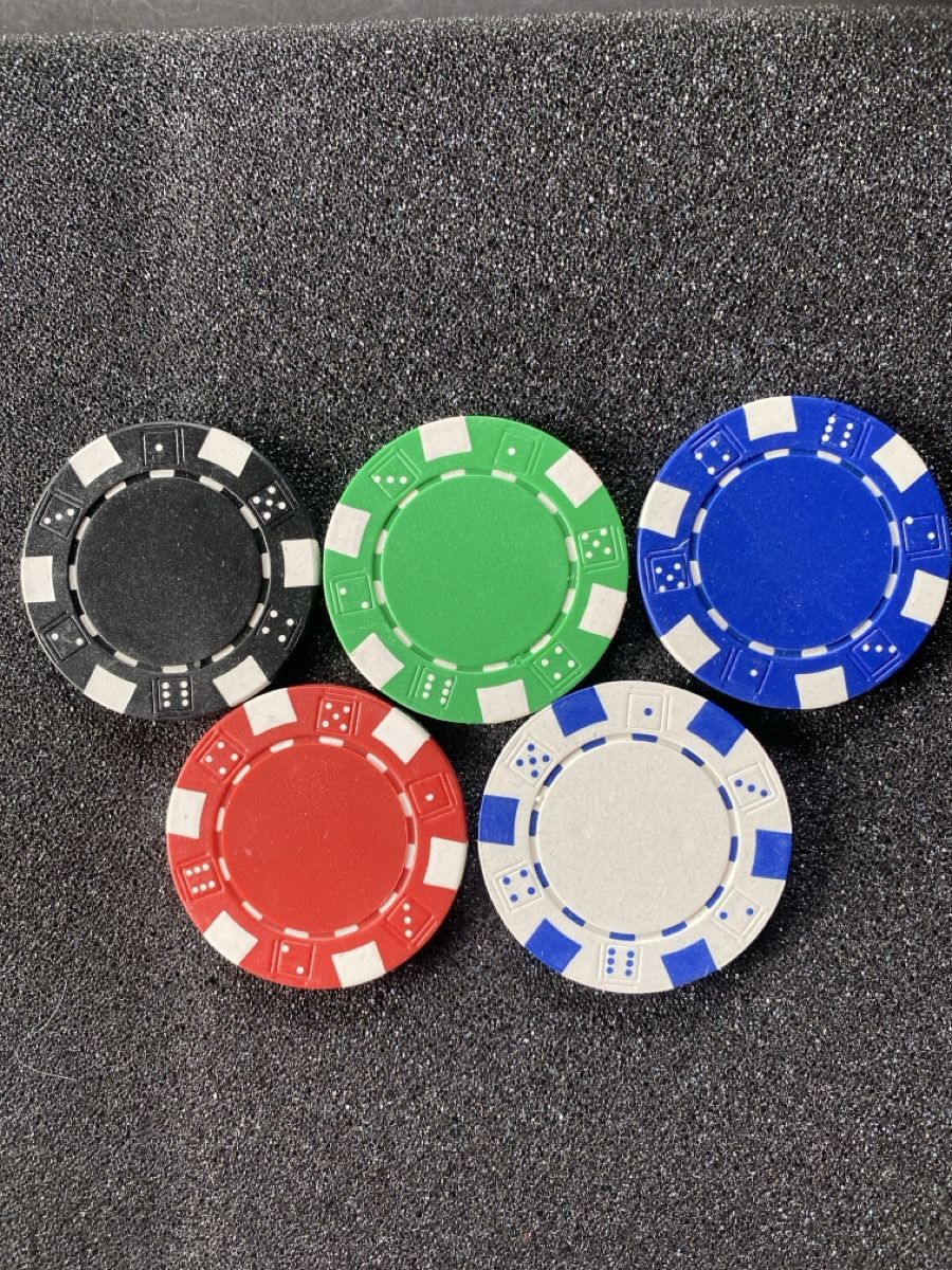 Giochi: Poker Range Set mit 500 Chips – Nuovo (secondo la descrizione) da Solothurn venduto da Bebbimich0 2