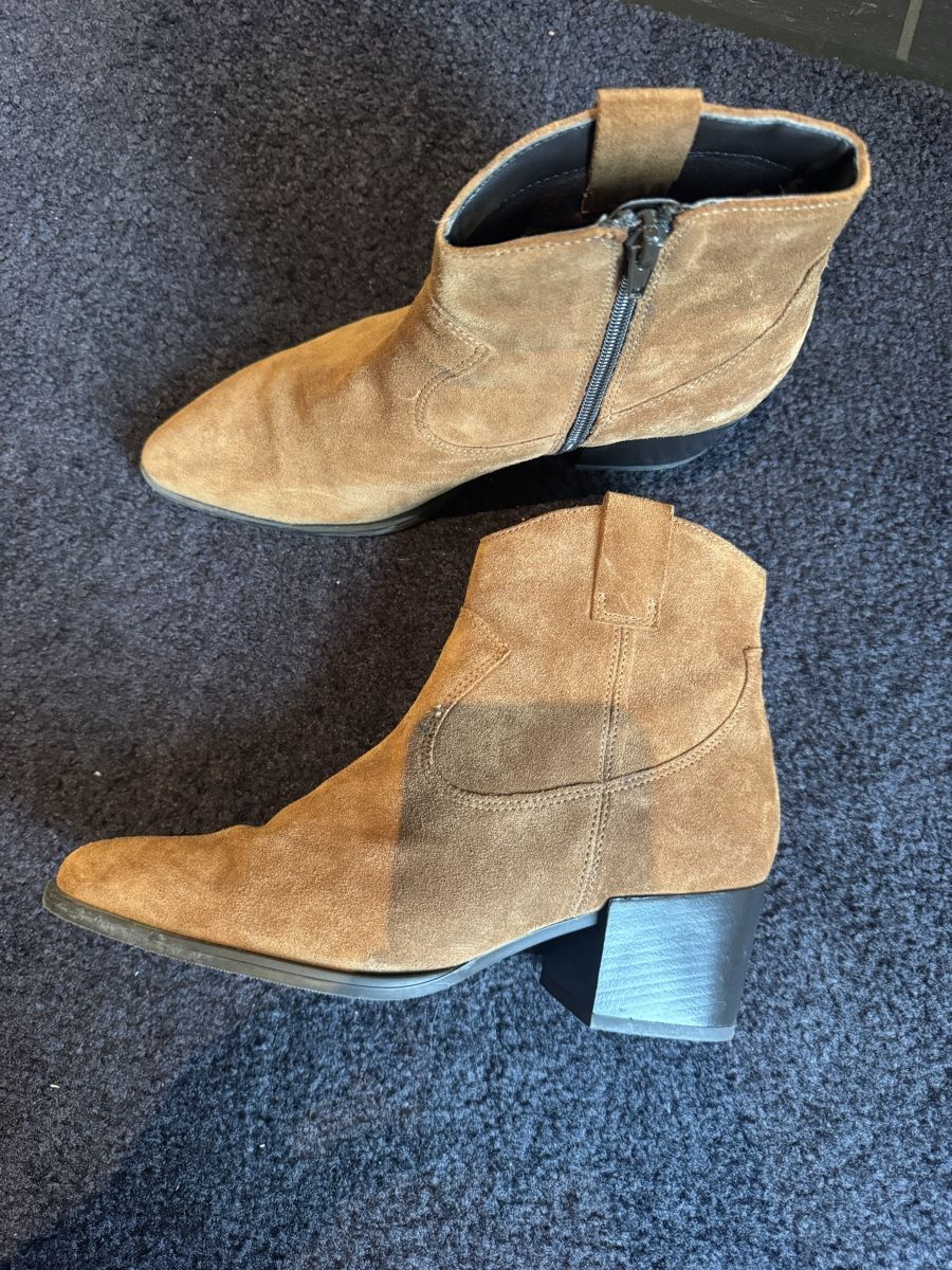 Dune London Damenschuhe: Dune Cowboystiefeletten  – Gebraucht aus Klosters von jewelsy 1
