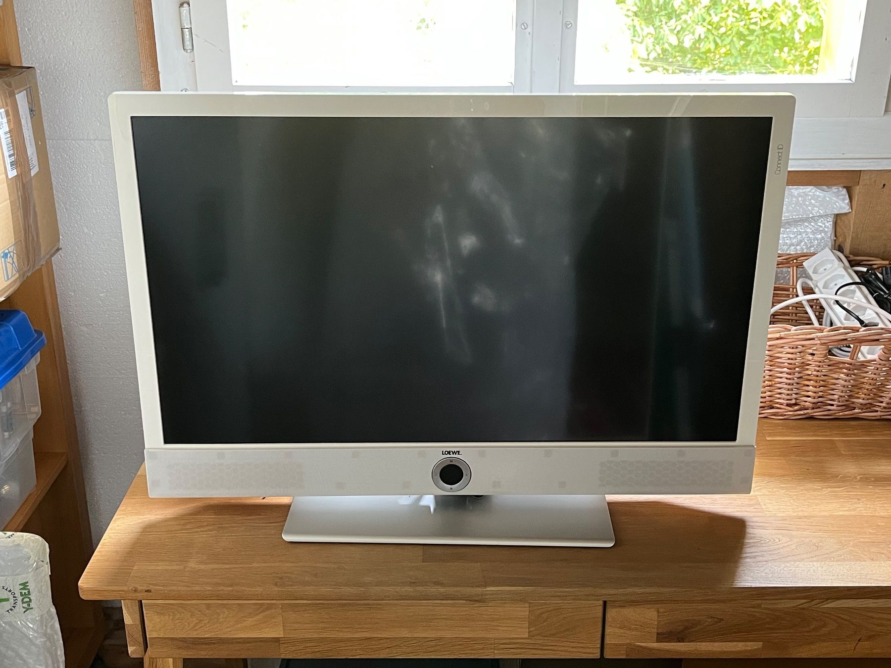 Loewe Appareils TV: Téléviseur Loewe – D'occasion à Montpreveyres par fraberom