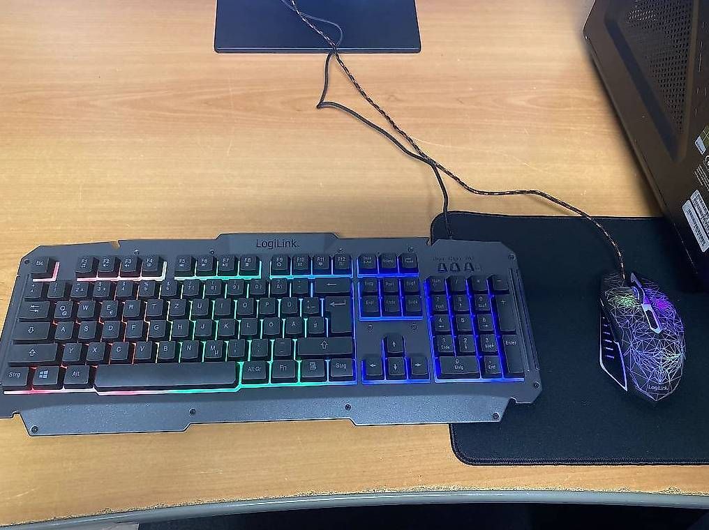 PCs: Acer Pradator G3-605 Gaming Pc Setup – Gebraucht aus Niederuzwil von LA-Electronics 2