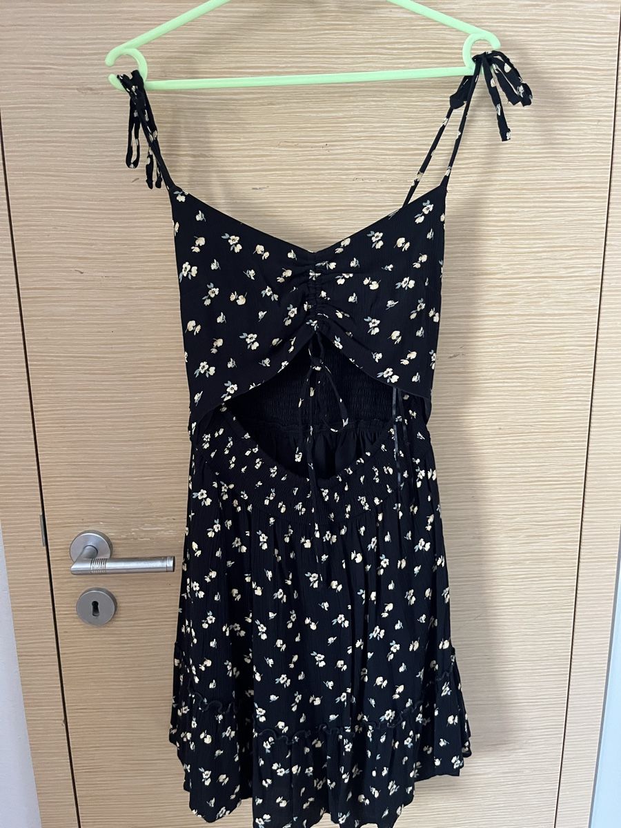 Hollister Robes: Sommer kleidchen – D'occasion à Jonschwil par dia_l29t
