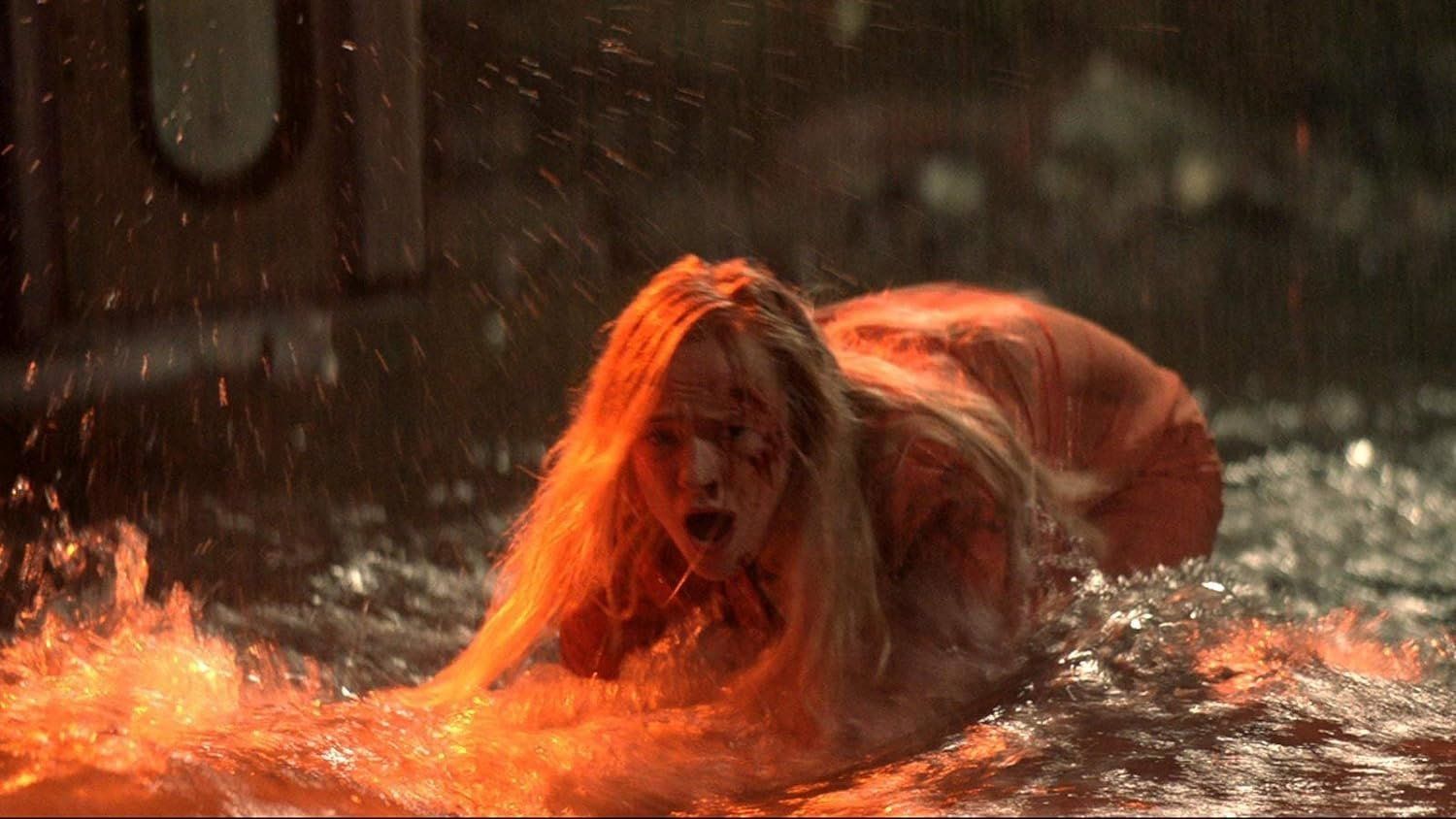 Tutti i DVDs: Dark Light (2019) Gory Sci-Fi-Horror Creature Feature - DVD – Nuovo (secondo la descrizione) da Volketswil venduto da cinephilia 6
