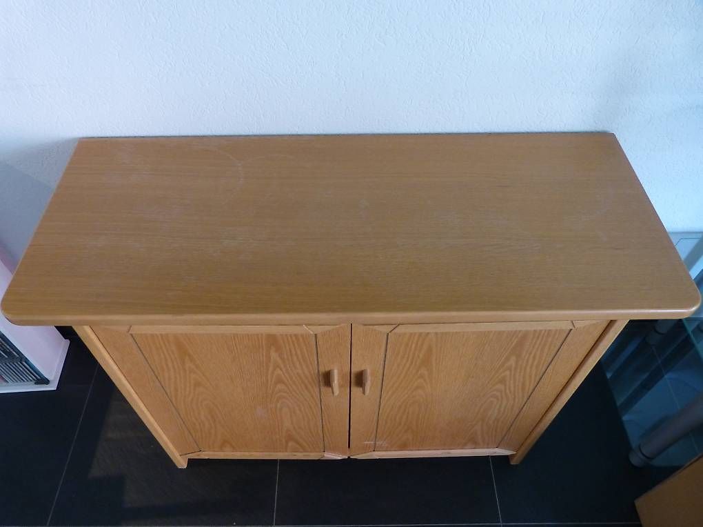 Commodes: Sideboard klein mit 1 Tablar – D'occasion à Lengnau BE par AllerleiSUPER 1