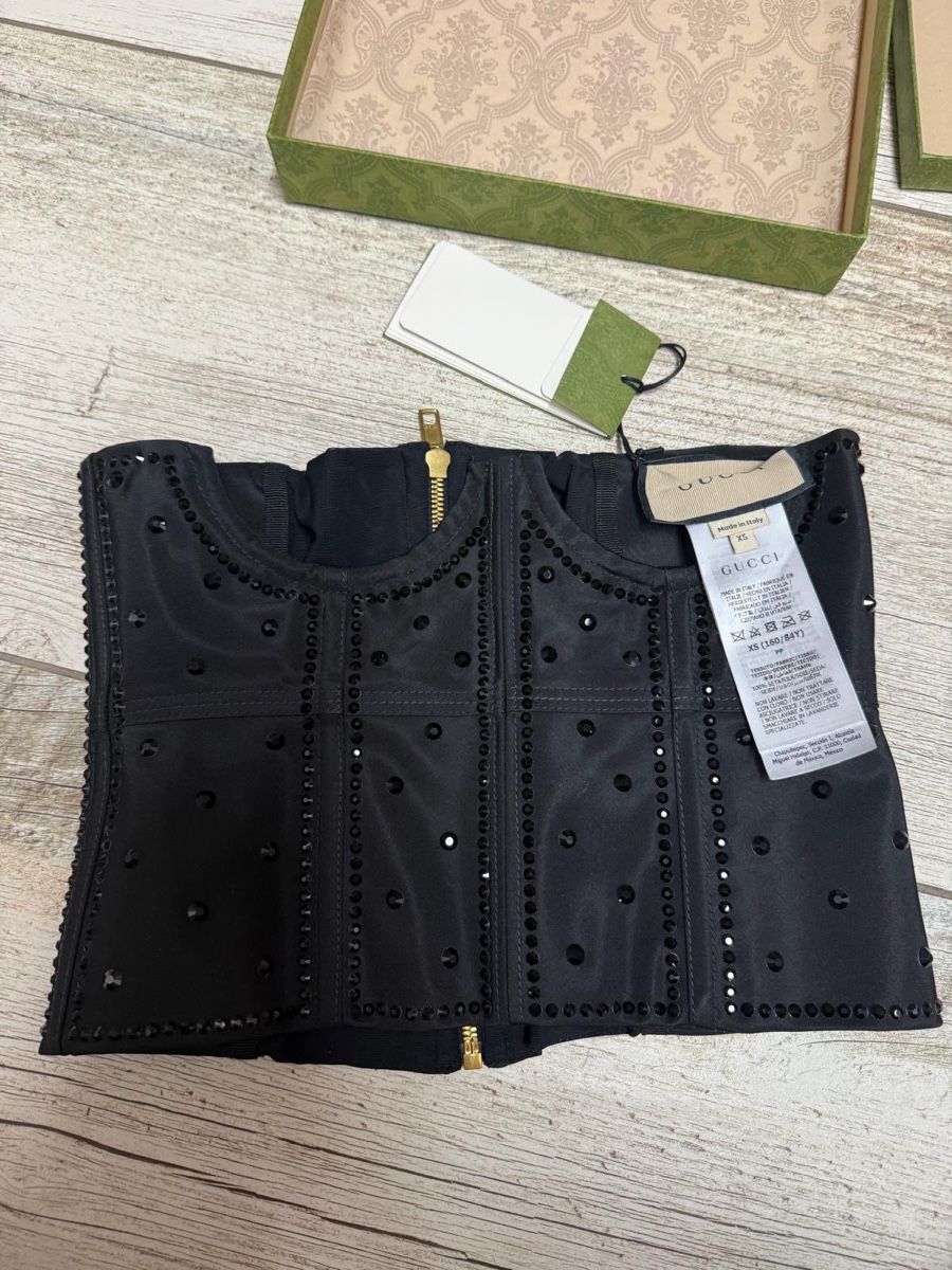 Gucci Tops: Gucci corset – Neu (gemäss Beschreibung) aus Melide von Nikola-123