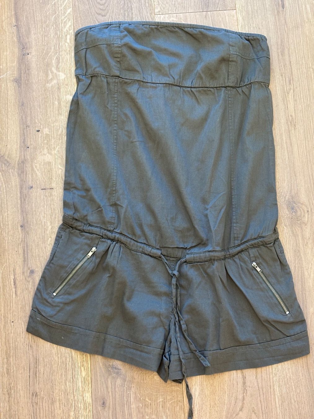 Jumpsuits: Combishort strapless – D'occasion à Genève par bha_jcf5