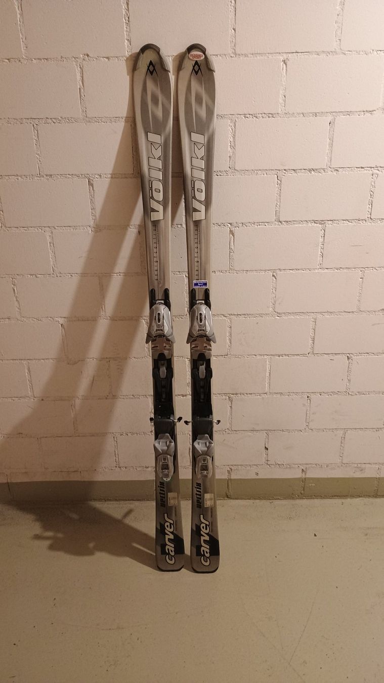 Völkl Sci: Ski Völkl 156 cm – Usato da Rothrist venduto da GIWALD