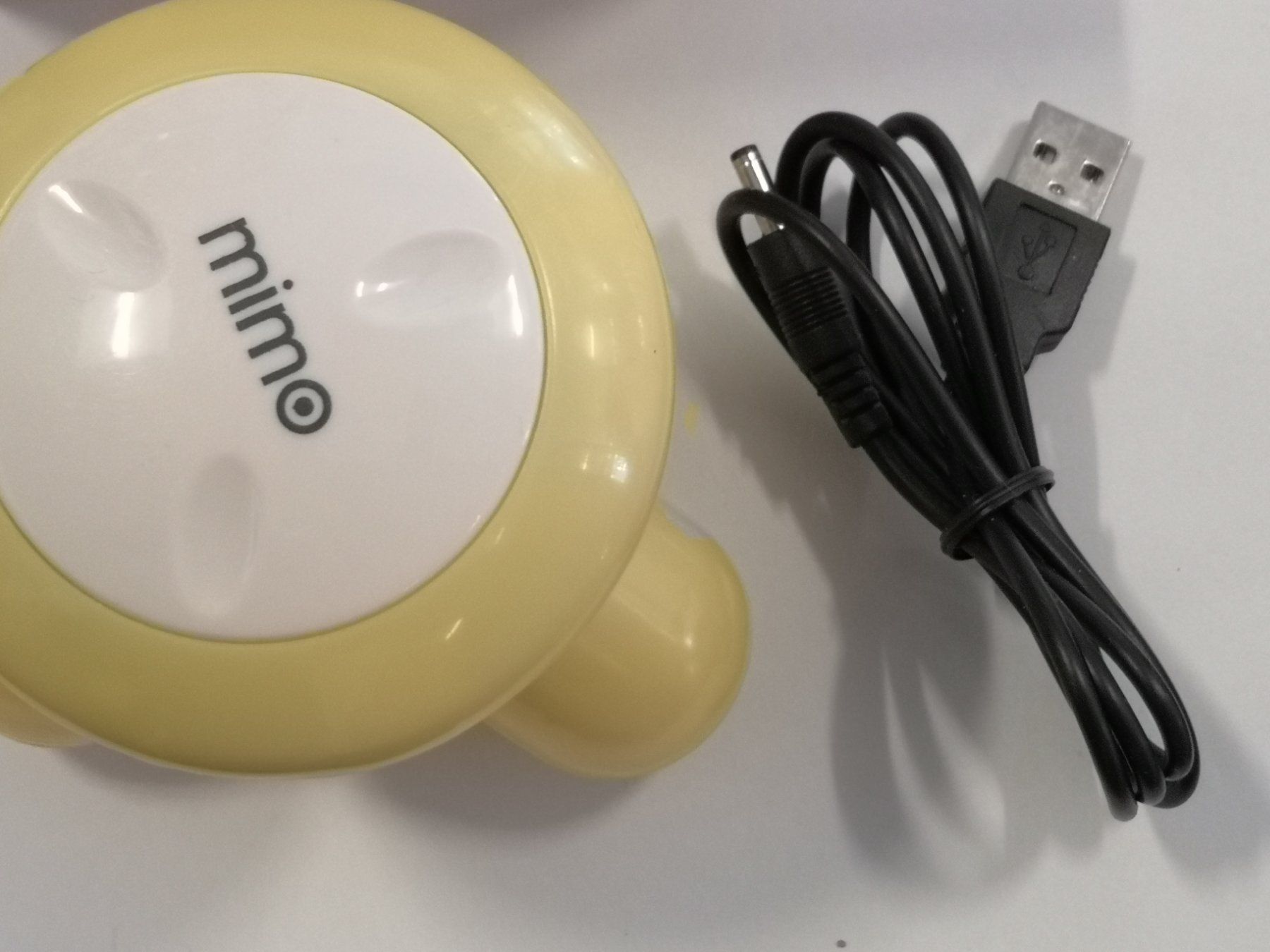 Massagegeräte: Mini MassageGerät Mimo Electic Massager mit USB AufladeKabel – Neu und originalverpackt aus Kloten von Euroasia 2