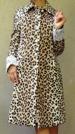 BLUMARINE BELLO сappotto con pizzo sulle maniche taglia 44IT