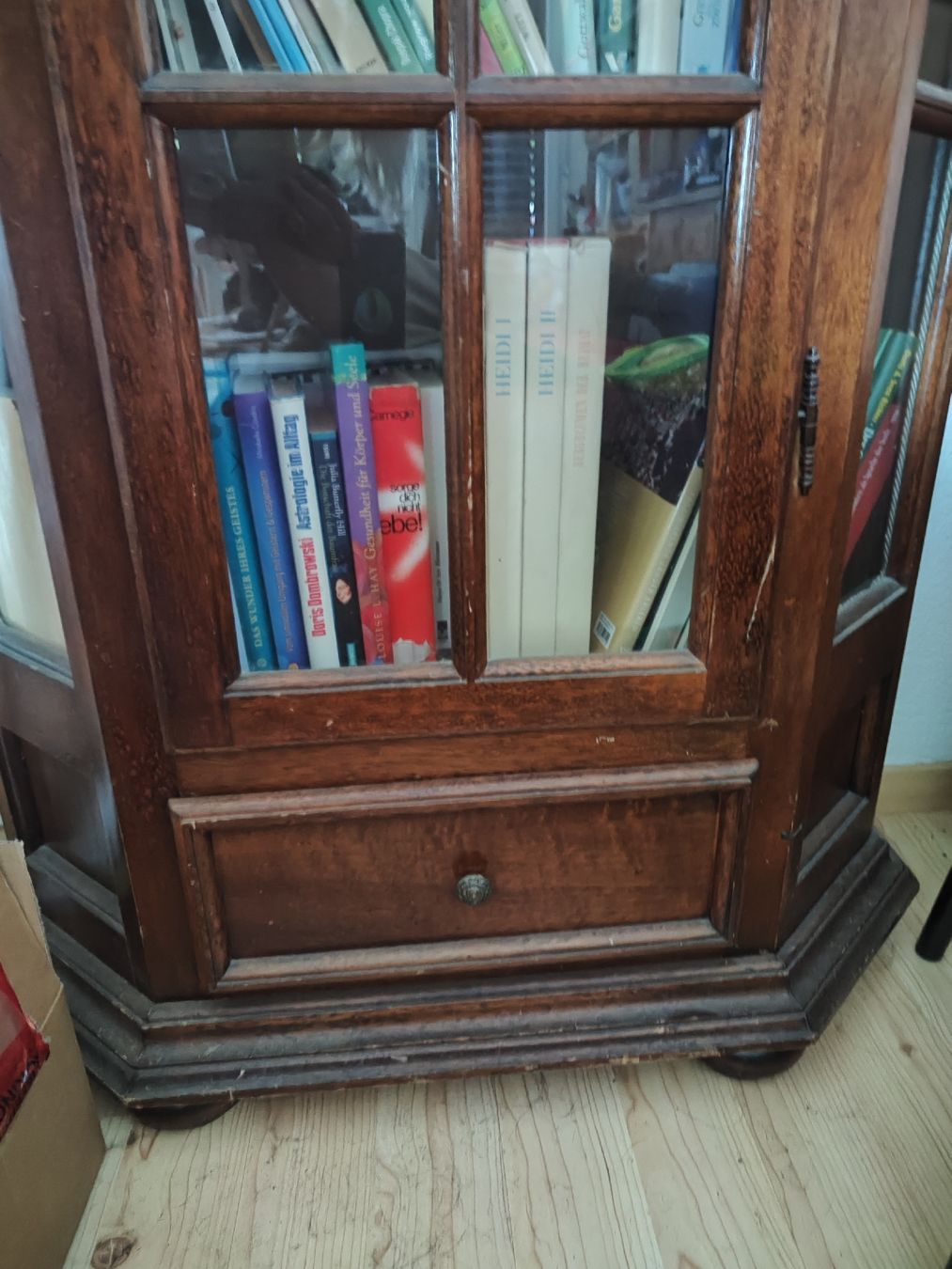 Vetrine: Vitrine Schrank  – Usato da Uznach venduto da Cindy100 2