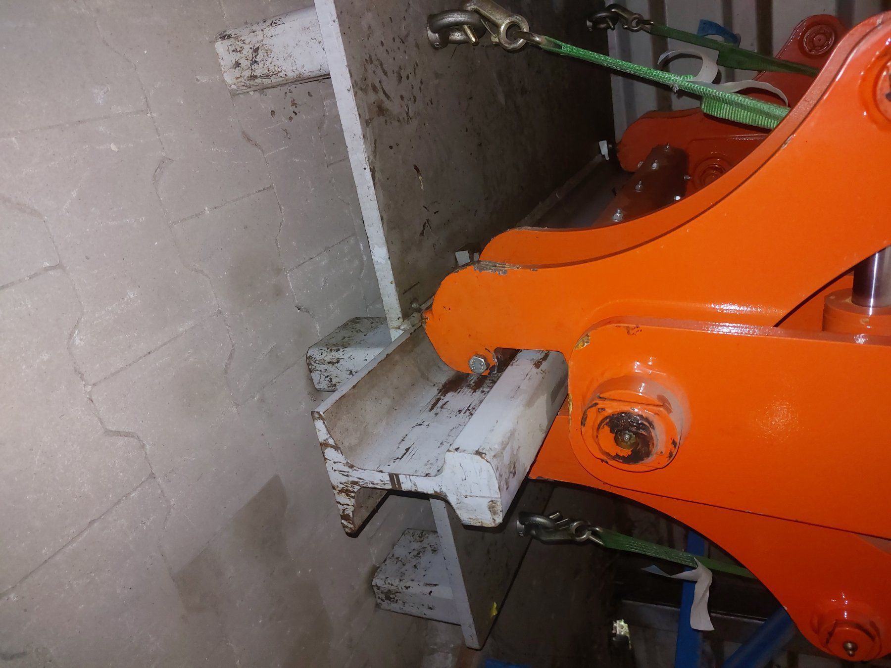 Escavatori: Bagger schienengreifer – Usato da Reitnau venduto da urs_6qv5 3