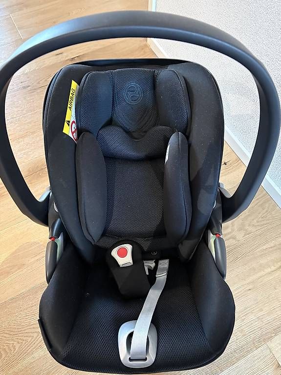 Cybex Seggiolini per auto: Cybex Cloud T schwarz – Usato da Zollikerberg venduto da mal_6qxz 1