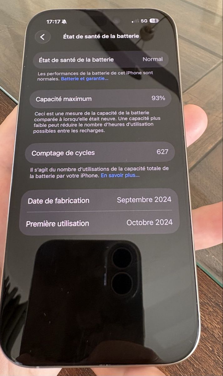 Apple Telefoni cellulari / Smartphones: iPhone 16 pro 128GB - natural titanium – Nuovo (secondo la descrizione) da Le Sentier venduto da Hadorn_11 8