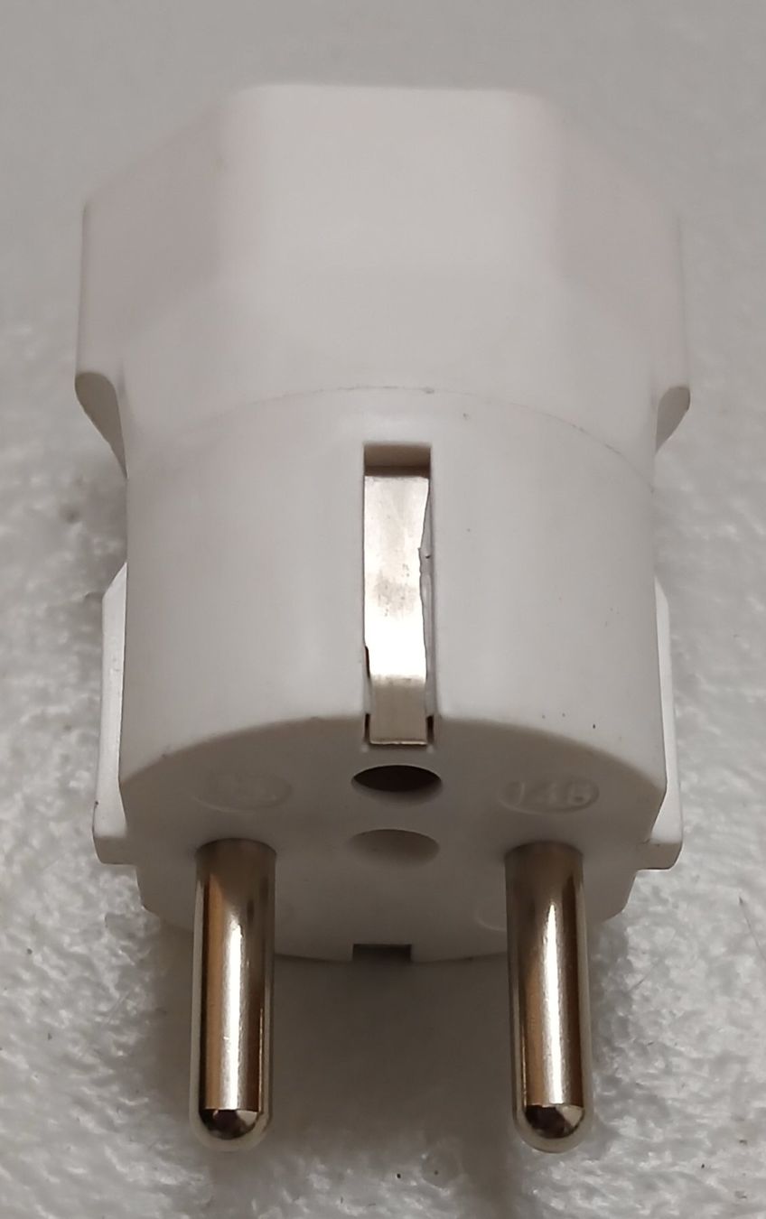 Laufwerke & Adapter: Adapter Stecker – Gebraucht aus Sissach von mar_xc7r 1
