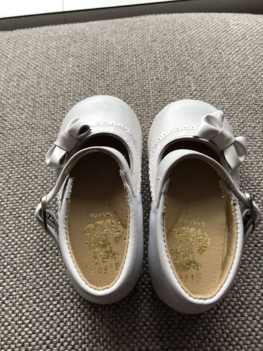 Scarpe per ragazzi: Celebration Baby shoes 22 – Nuovo (secondo la descrizione) da Brugg AG venduto da Magna3 5