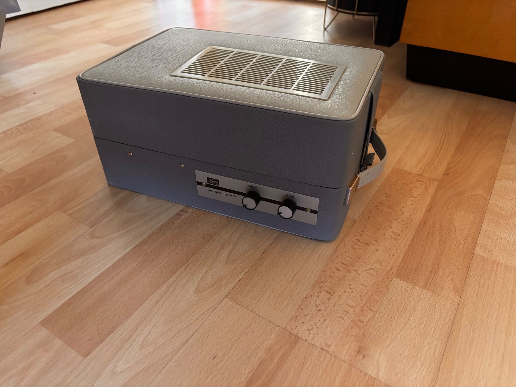 Giradischi: supraphon ge 070 Kofferplattenspieler. – Usato da Bern venduto da raupenimmersatt 5