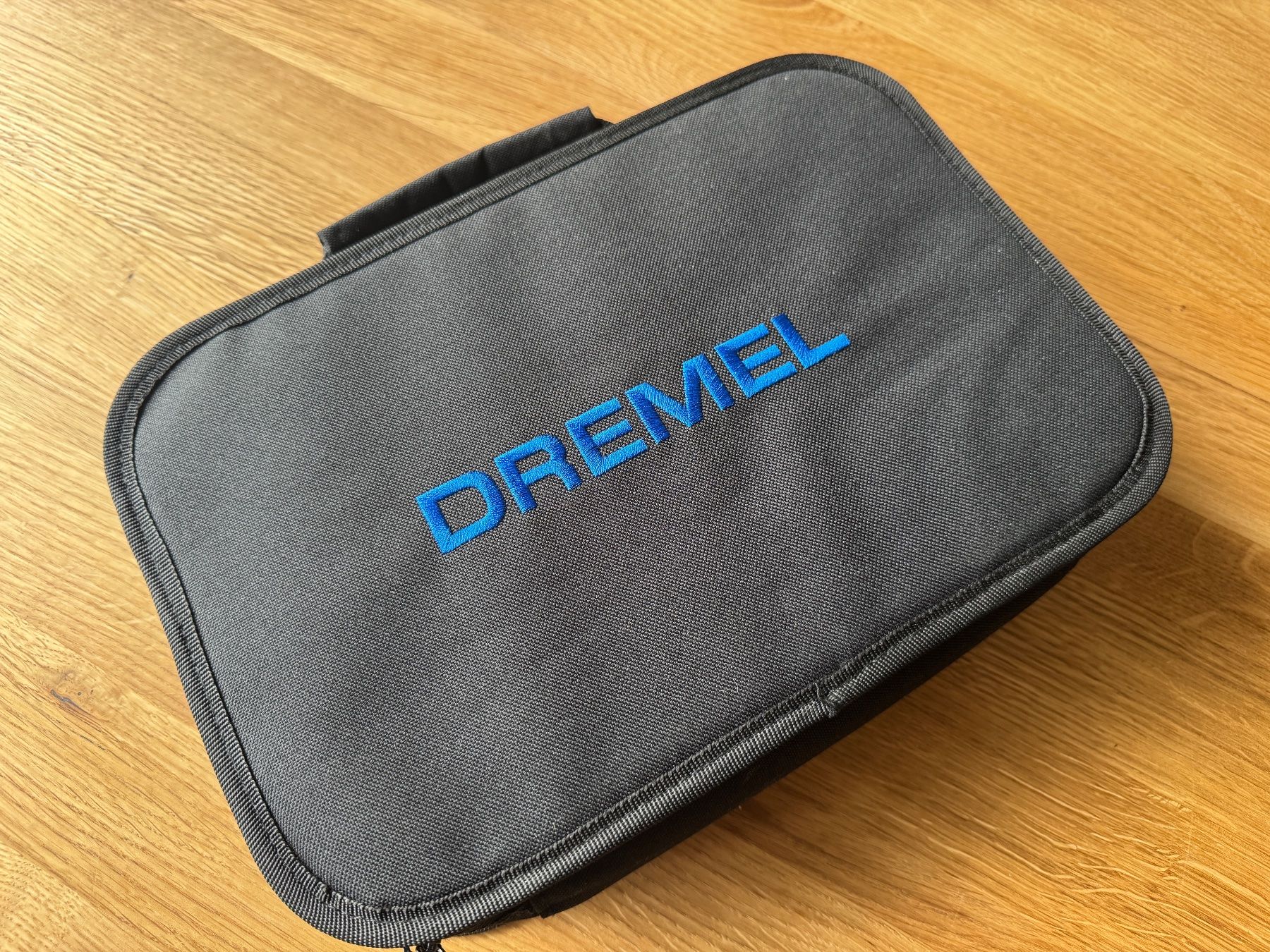 Tutte le macchine: Dremel 4250, wenig gebraucht – Usato da Zürich venduto da Octopus-275 4