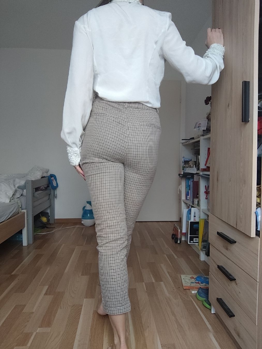 Hosen: Pull&Bear Checkered High-Waisted Trousers - Size S 🍂🍁 – Gebraucht aus Mägenwil von VintageGirly 6
