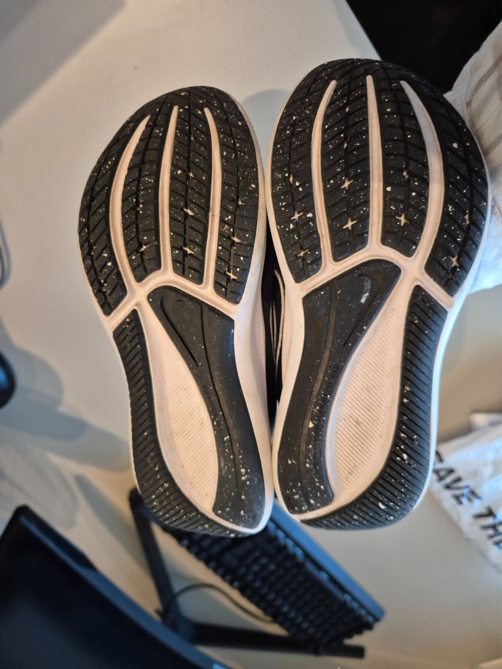 Nike Schuhe für Jungen: Tolle Nike Star Runner  Kinder Schuhe, Grösse 29.5. – Gebraucht aus Urdorf von Nataschli 2