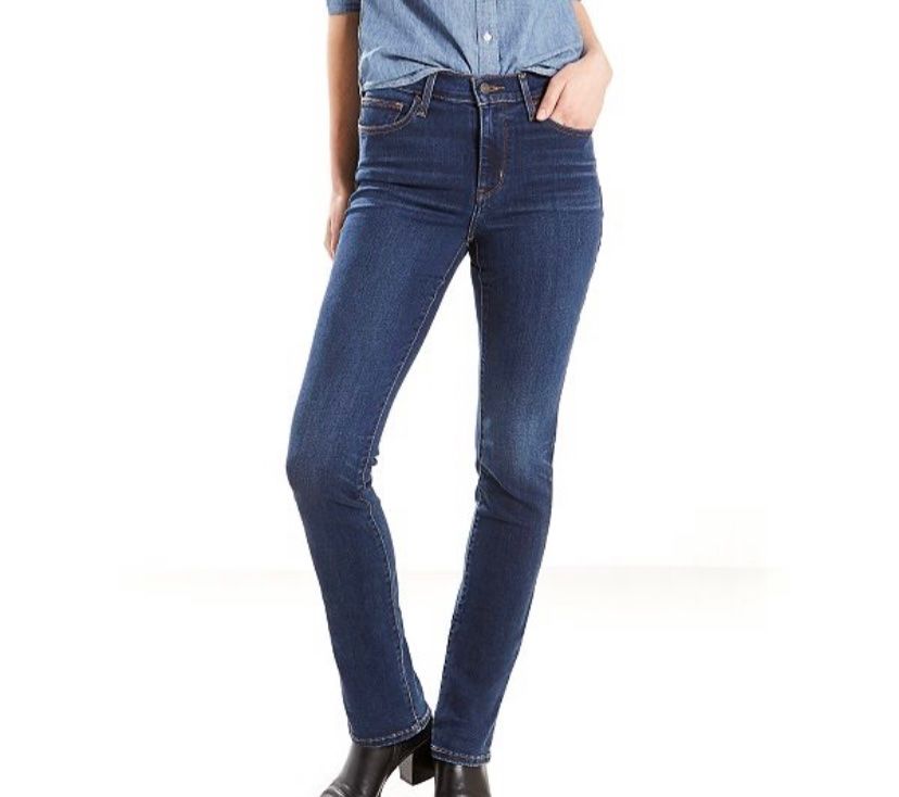 Levi's deals slimming skinny