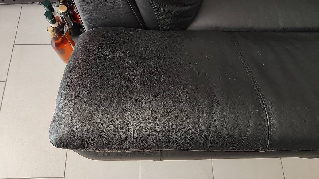 Divani: 2 Sofas aus Echtleder GRATIS – Usato da Dielsdorf venduto da LukeyDukey 2