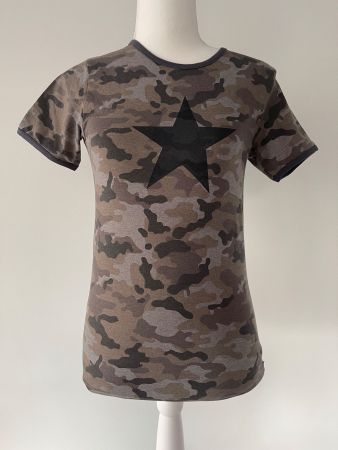 NEU Trendy Camouflage Shirt Grösse 164/170