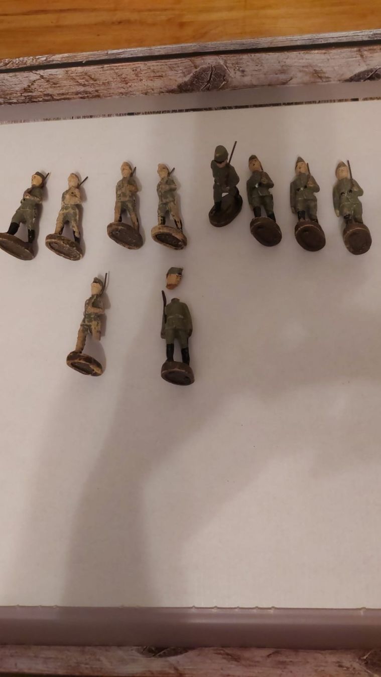 Statuette: Elastolin Soldaten – Usato da Rüti ZH venduto da Energie4