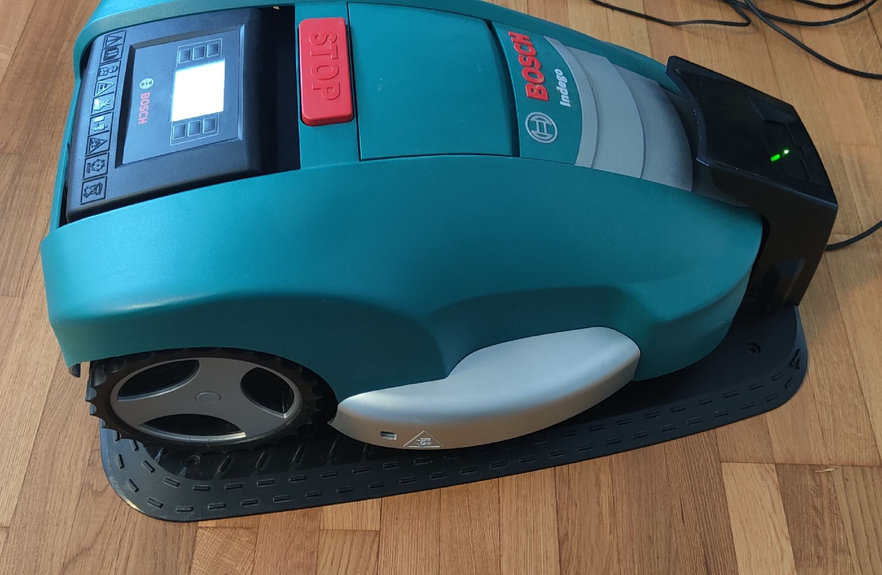 Bosch Tagliaerba: Robot tagliaerba Bosch Indego – Usato da Massagno venduto da Massimo037 3