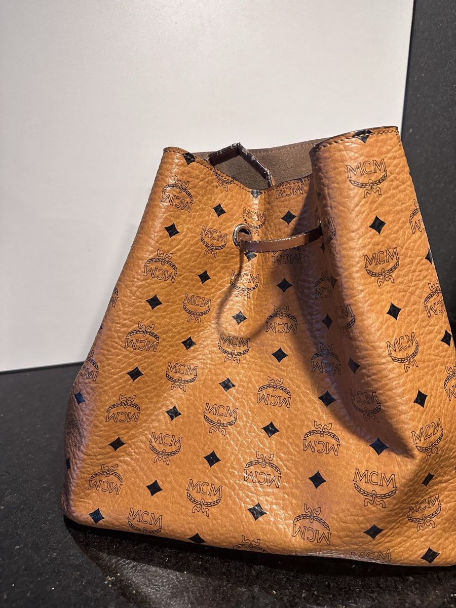 Borse da donna: Handtasche / Beuteltasche braun – Usato da Schmerikon venduto da Seepfaerdchen 3