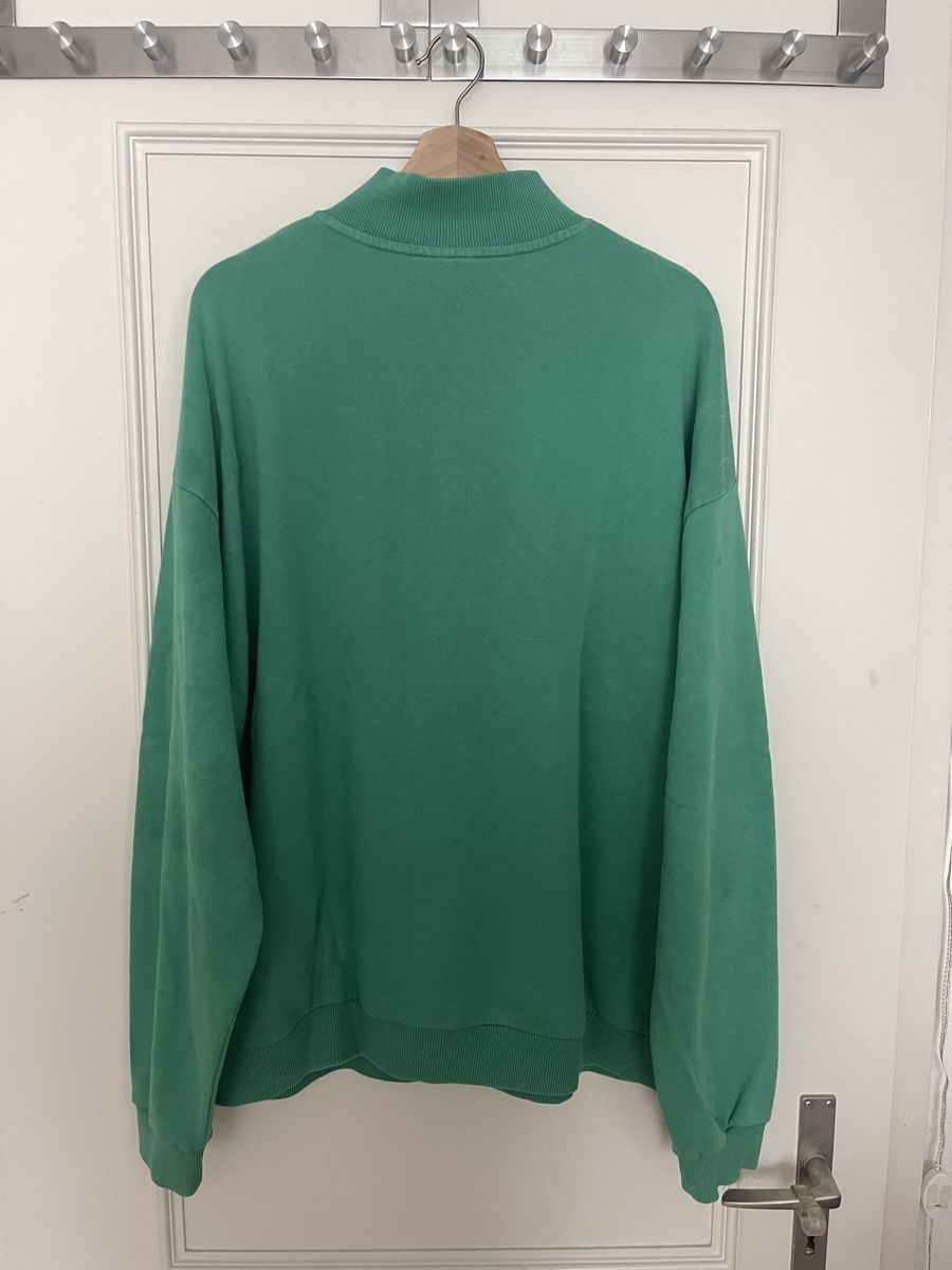 Pulls & Sweat-shirts: Sweatshirt – Neuf (Voir description) à Basel par ElisaAschmann 1