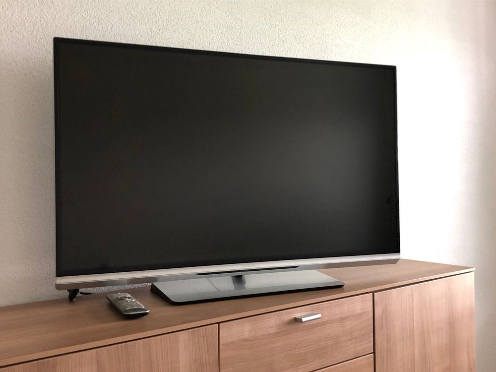 Philips Smart LED-Fernseher 42PFL6877 (Gebraucht) in Steinhausen für ...