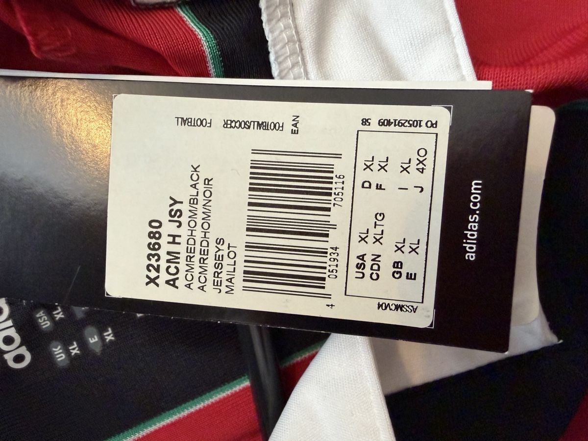 Adidas Canottiere & Pantaloni: Milan Home Kit Saison 2012/2013 – Nuovo (secondo la descrizione) da Cham venduto da Sandro-G 3