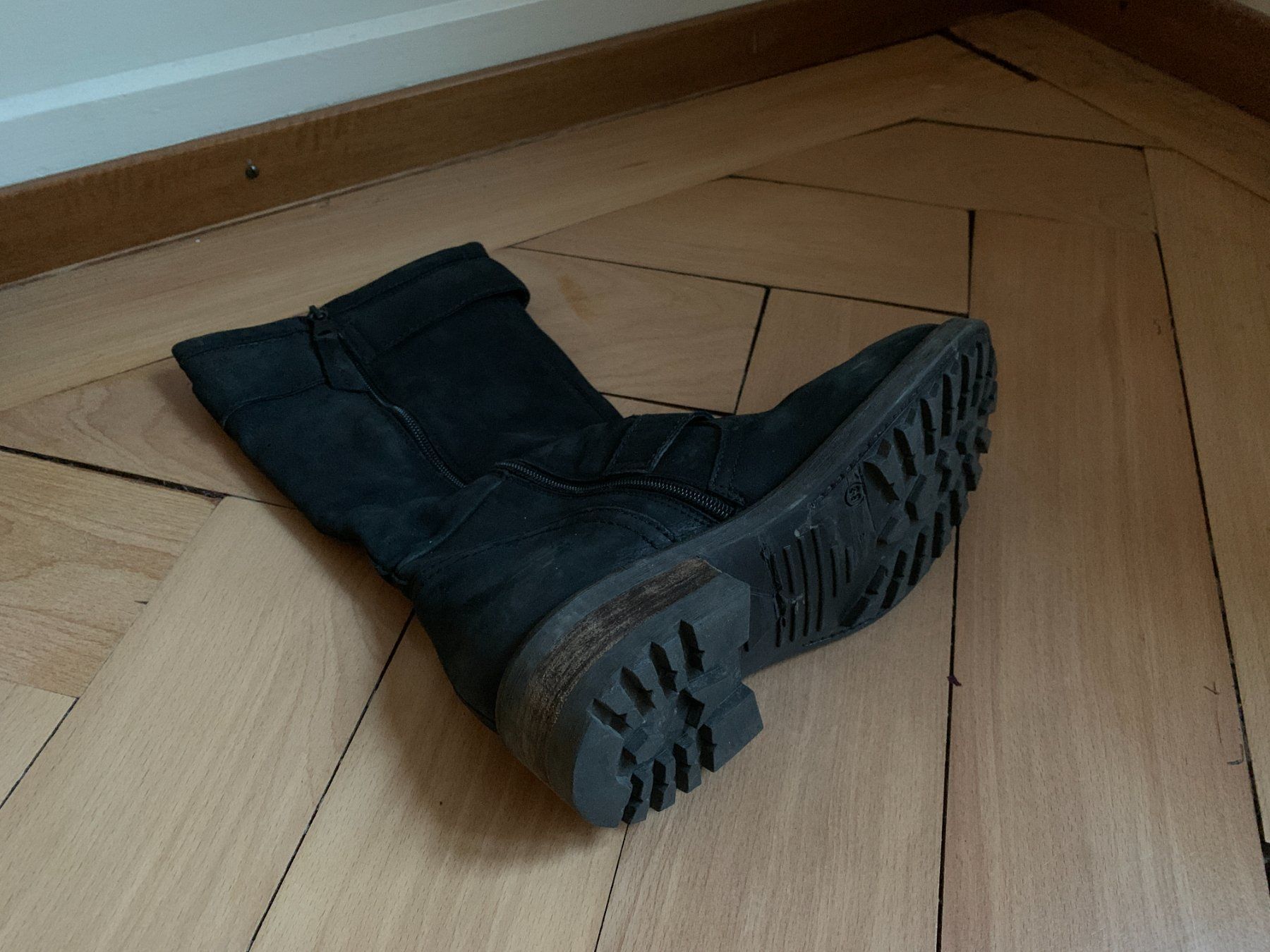 Globus Scarpe da donna: GLOBUS - Leder Stiefel schwarz 39 – Usato da Zürich venduto da Diazaio 4