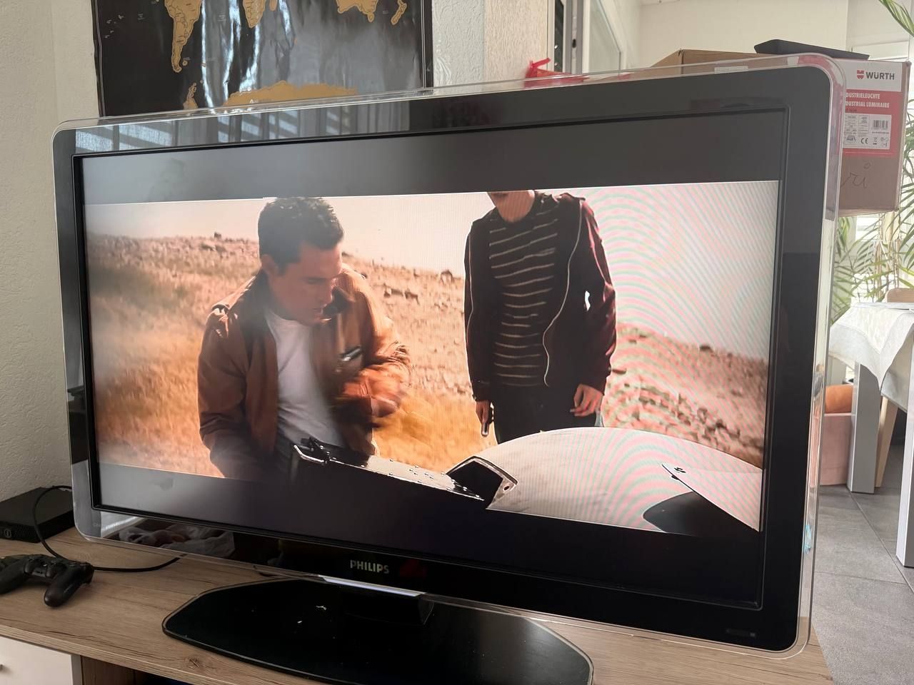 Philips Fernseher: Philips Ambilight 47" (120 cm) – Gebraucht aus Dübendorf von jor_7hs2 7