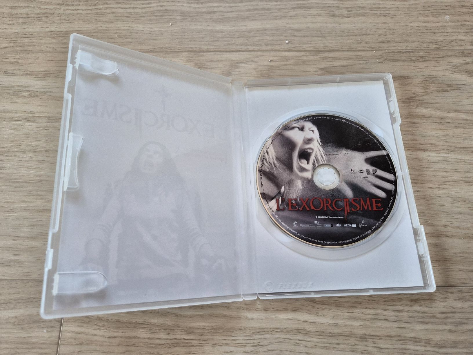 Tutti i DVDs: DVD L'Exorcisme 2010  – Usato da La Joux FR venduto da car_ck96 1
