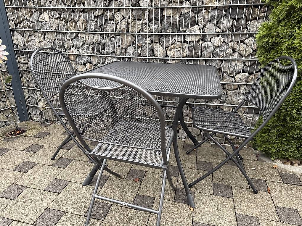 Tables: Gartentisch  – D'occasion à Netstal par Sheholli01 1
