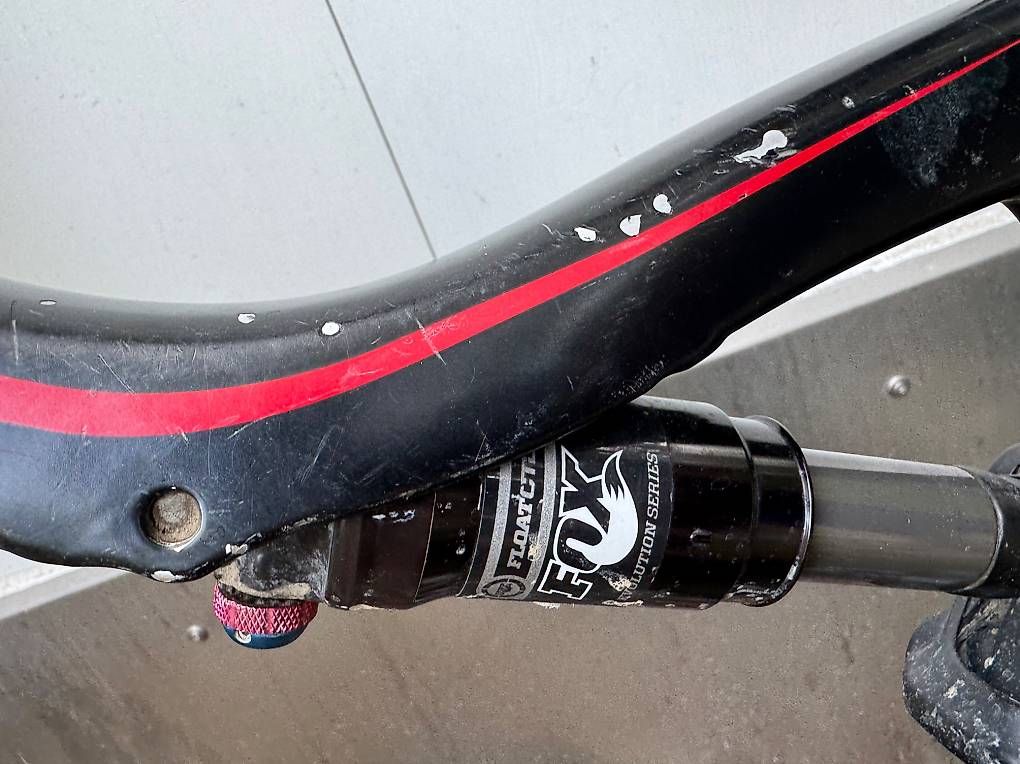 Specialized Velos: VTT enfant Specialized tout suspendu – Gebraucht aus Lausanne 26 von SamLou 4