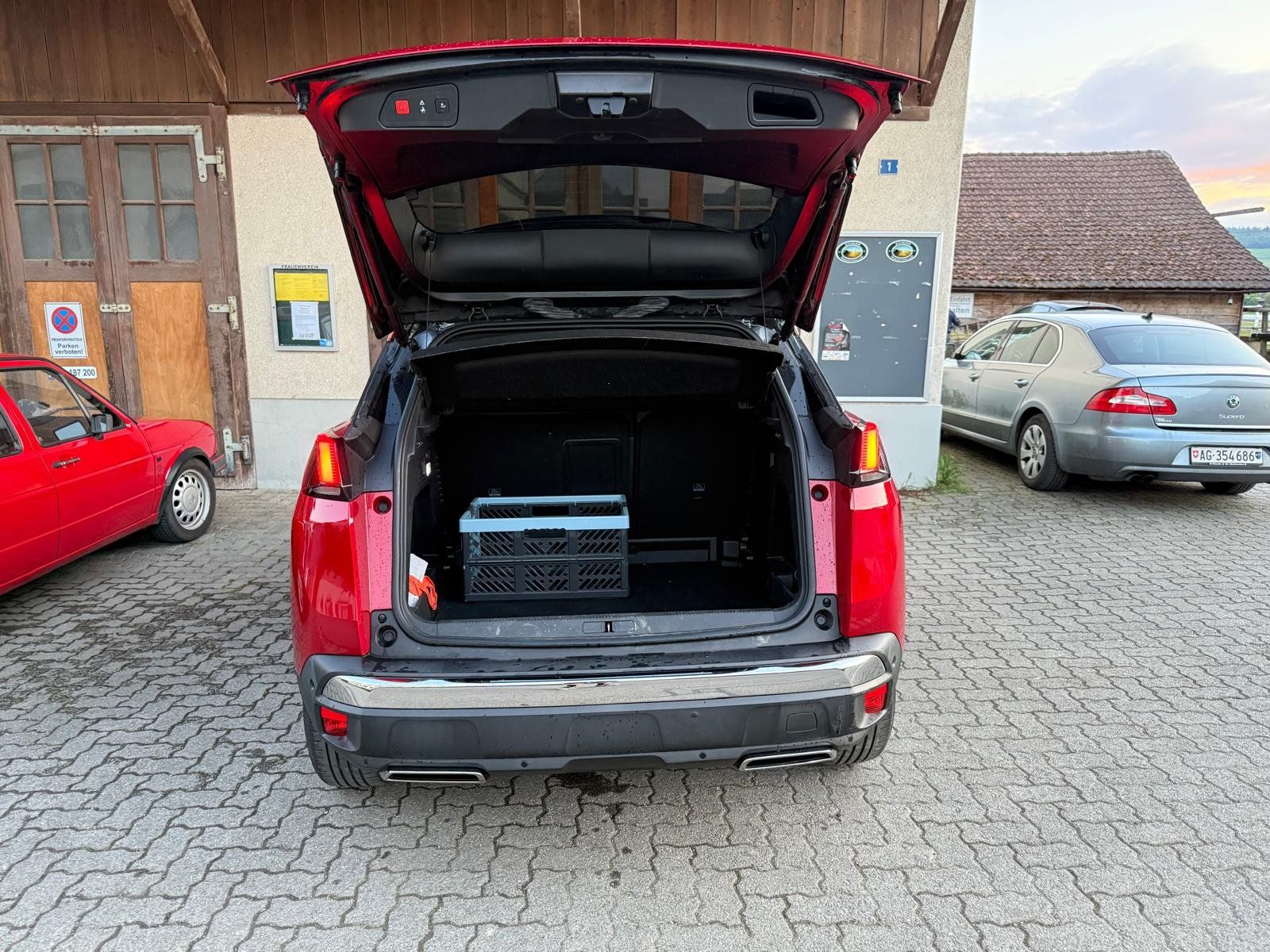 Peugeot Automobili: Peugeot 3008 – Usato da Besenbüren venduto da sik_96th 7