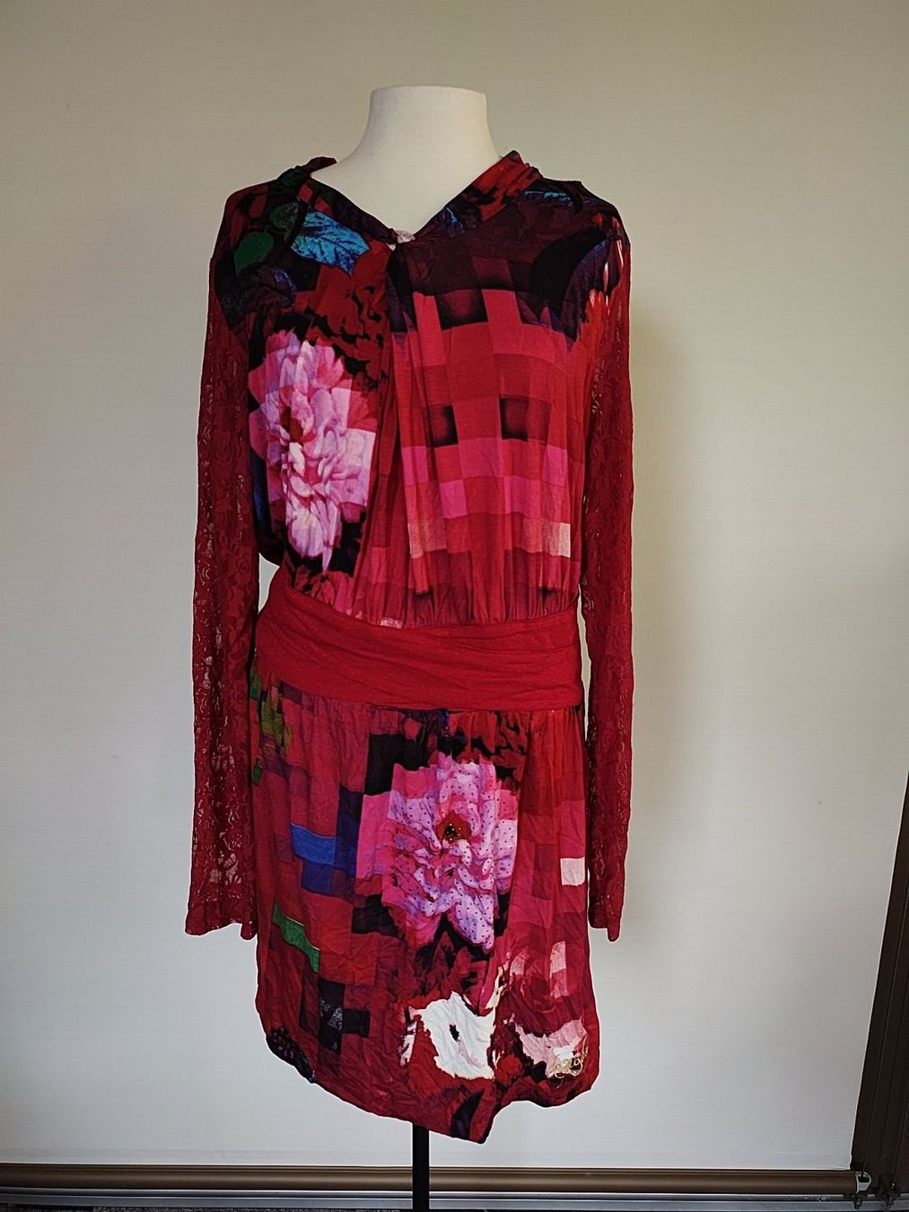 Desigual Vestiti: Desigual Kleid – Nuovo e nell'imballaggio originale da Hochdorf venduto da Berry005 1