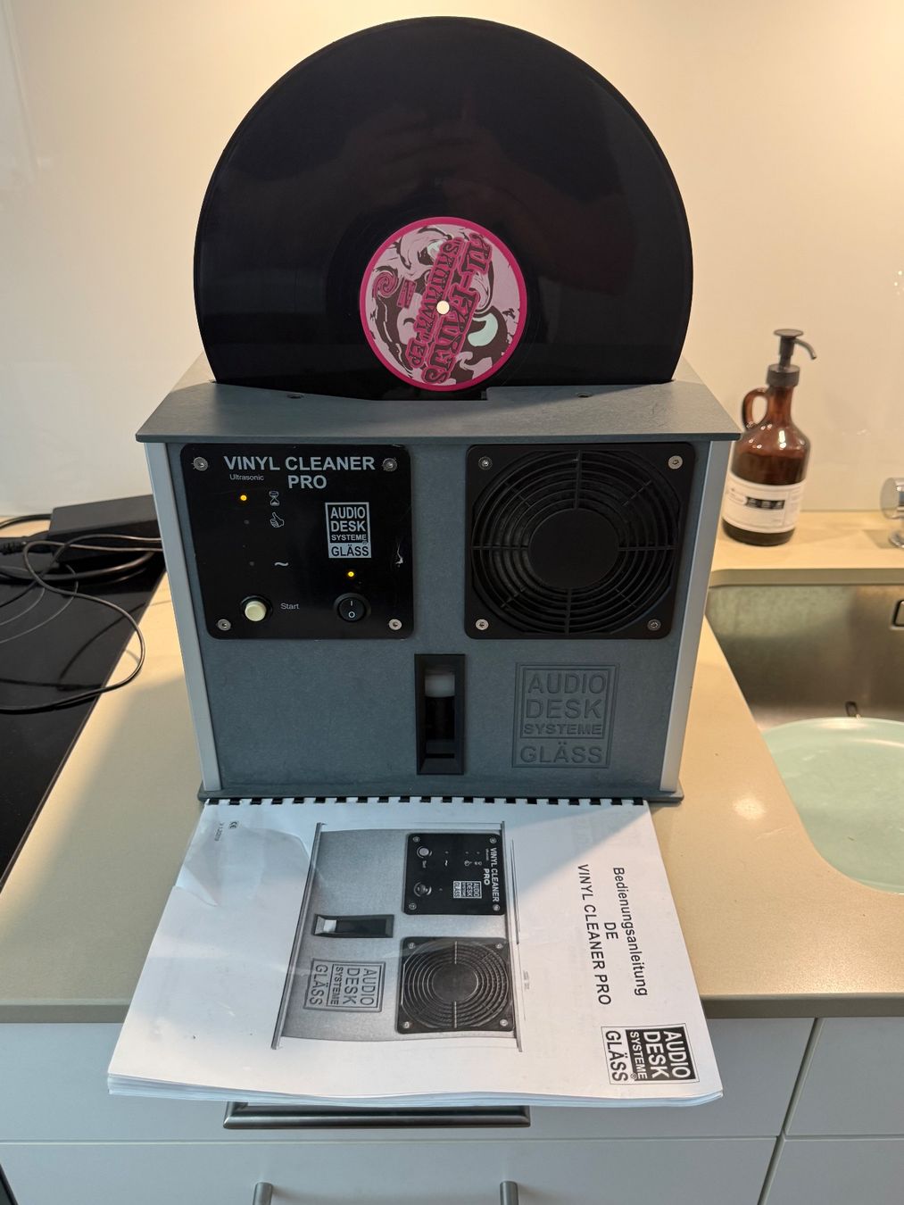 Giradischi: Audio Desk Systeme Vinyl Cleaner Pro – Usato da Schlieren venduto da BT89 5