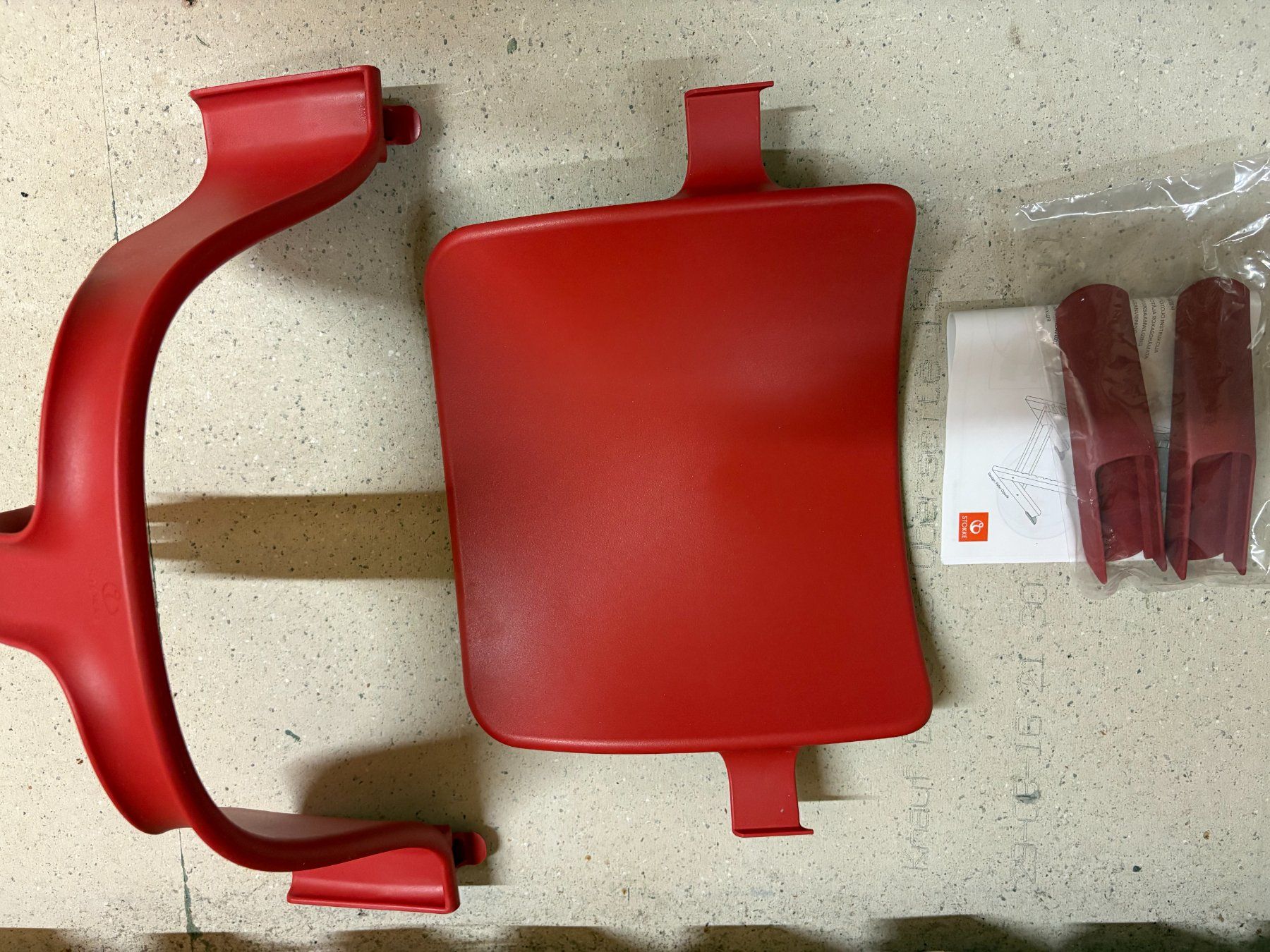 Stokke Seggioloni: Tripp Trapp Baby Set rot – Usato da Zürich venduto da rocketmopper
