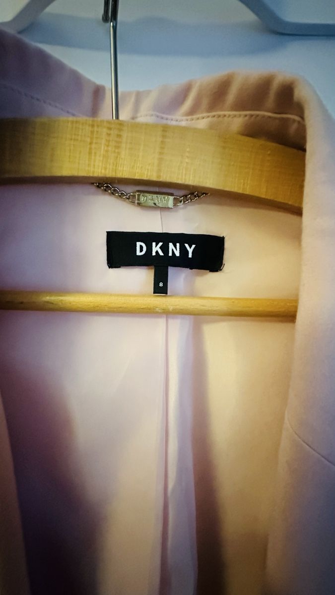 Vestes: Blazer DKNY  – Neuf (Voir description) à Les Acacias par bam_r2rp 5