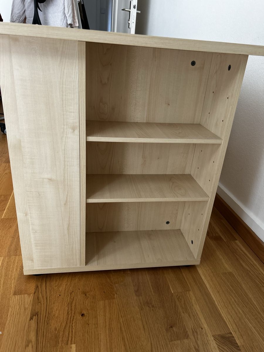 Scrivanie: Holztisch – Usato da Bern venduto da CorinneSigner 5