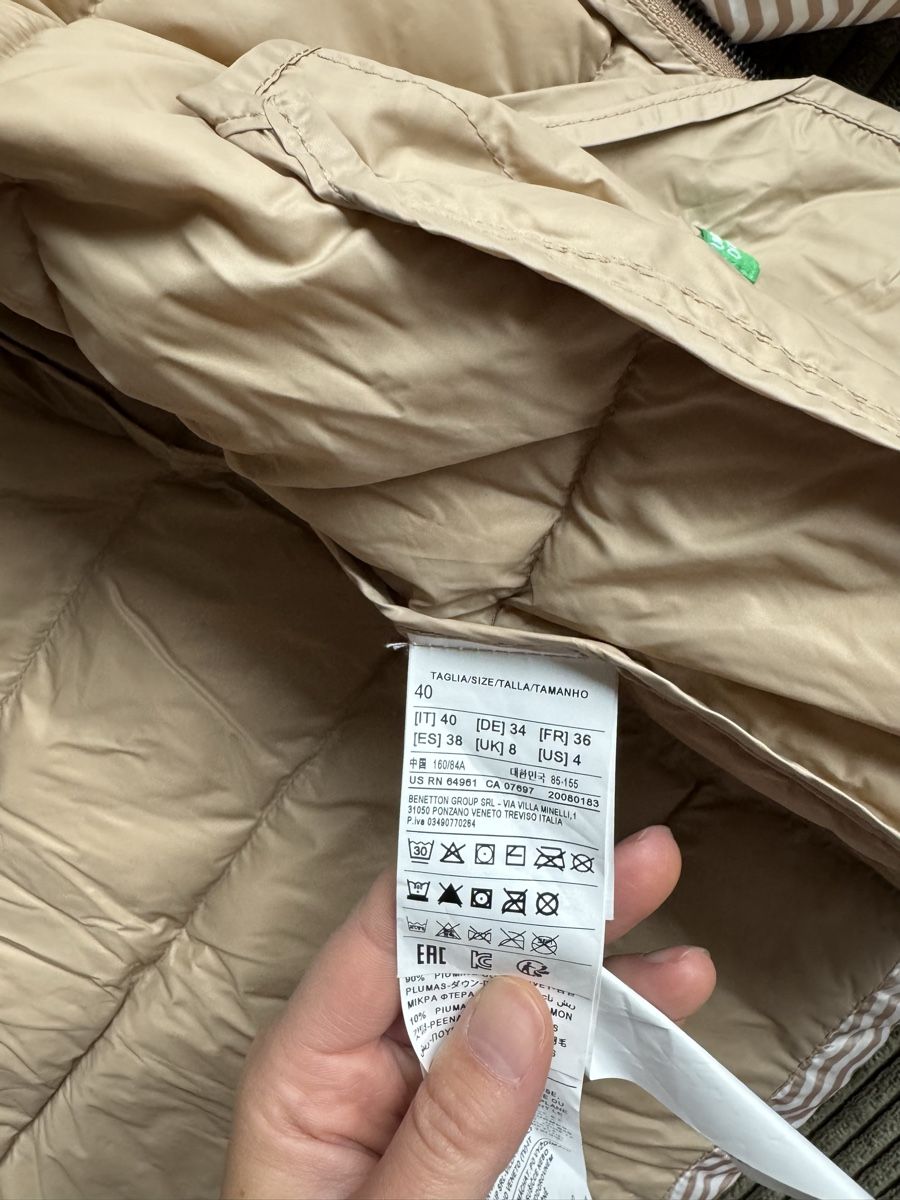 Benetton Jacken: Benetton beige puffer jacket – Gebraucht aus Zürich von ari_cr2f 4