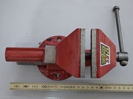 Schraubstock 90mm