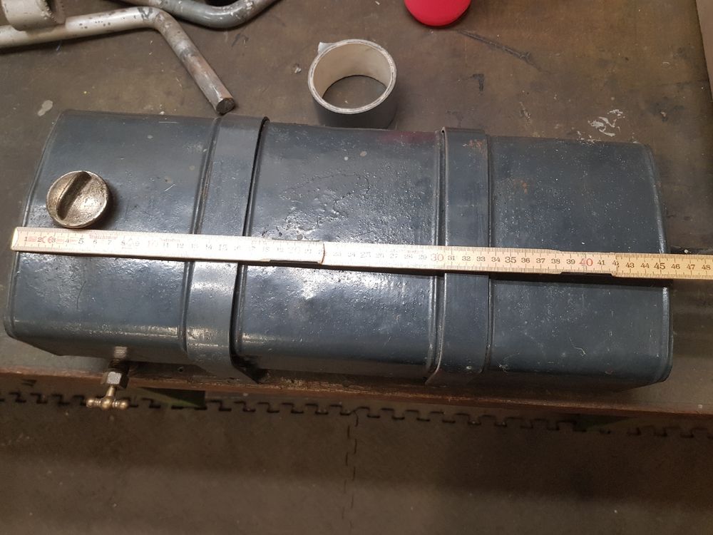 Benzintank (Gebraucht) in Dietwil für CHF 30 – nur Abholung auf Ricardo ...