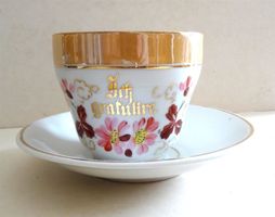 Porzellan-Sammeltasse "Ich gratuliere" gemarkt