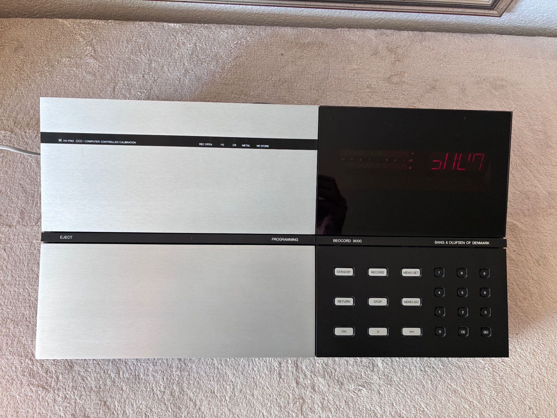 Bang & Olufsen Registratori: Defective B&O Beocord 9000 . – Usato da Zürich venduto da HiFiAtelier 3