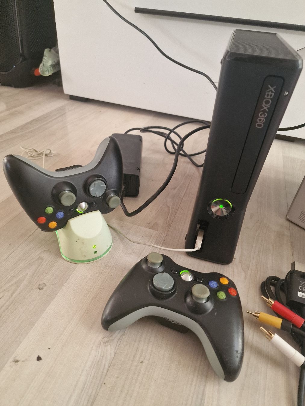 Console: Xbox 360 250GB Go Konsole  – Usato da Herzogenbuchsee venduto da ioa_zcm6 6