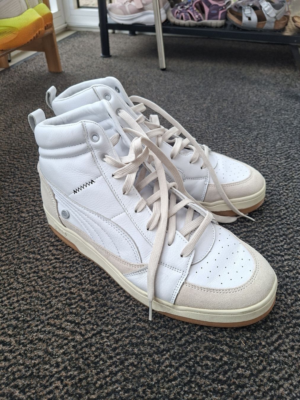Puma Herrenschuhe: Puma collab ami Paris baskets blanches taille 44.5 – Gebraucht aus Châtel-St-Denis von dep_jgk2 1